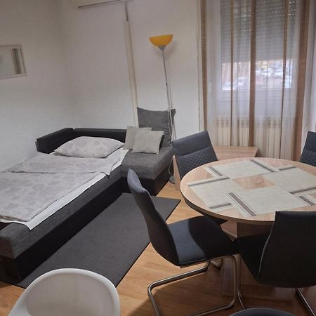 Apartman Centros Осієк Екстер'єр фото