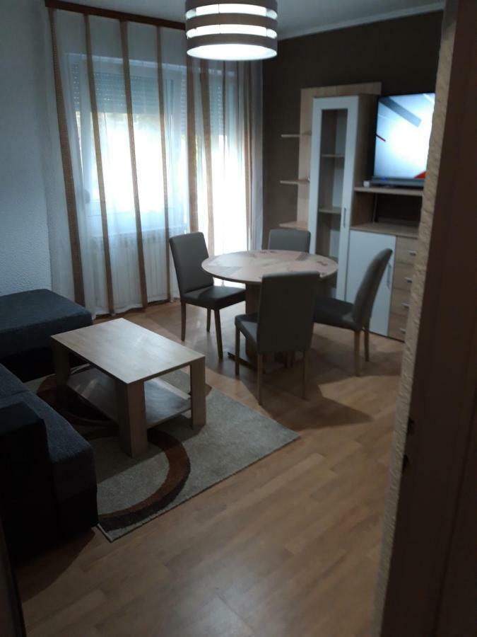 Apartman Centros Осієк Екстер'єр фото