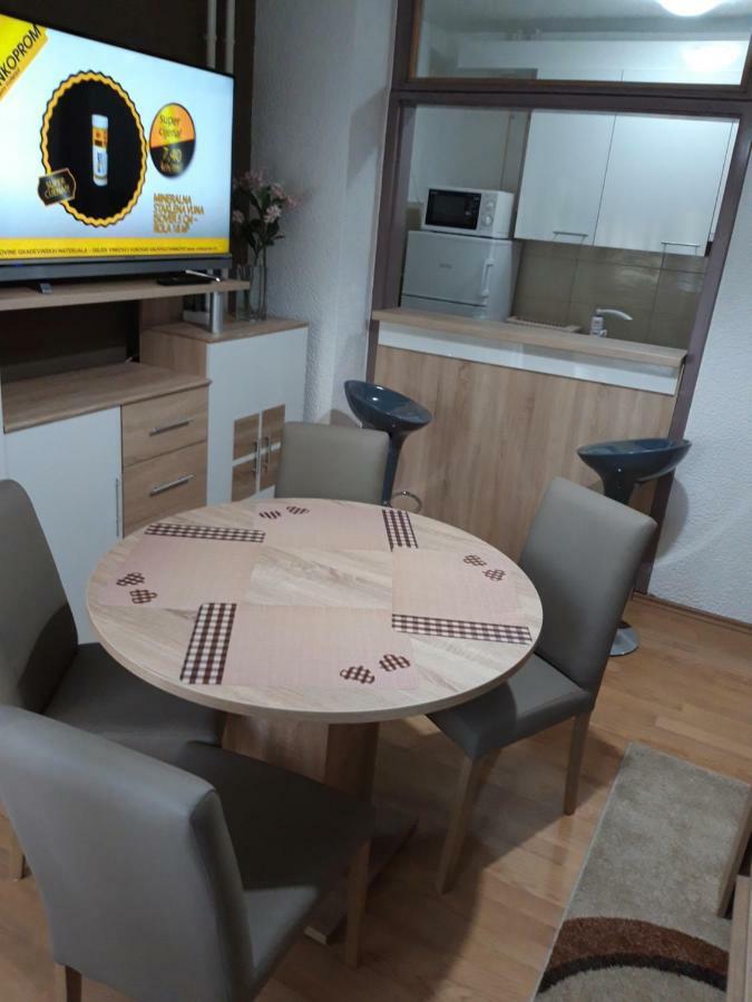 Apartman Centros Осієк Екстер'єр фото